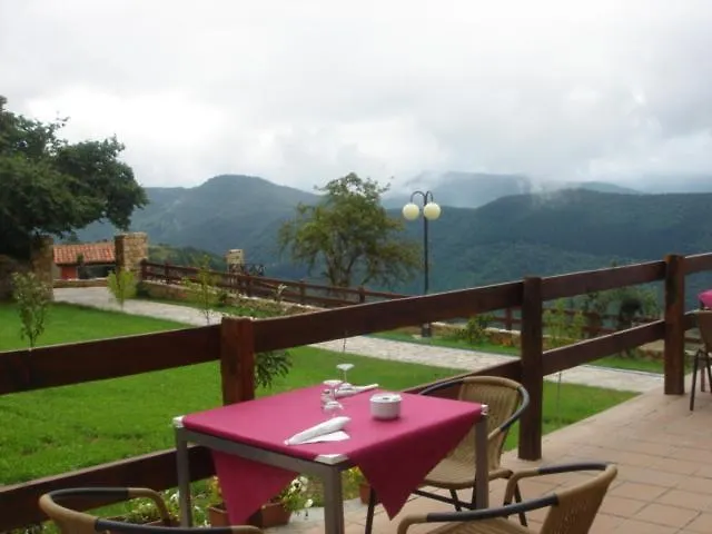 Viviendas Rurales Pena Sagra منزل ريفي *