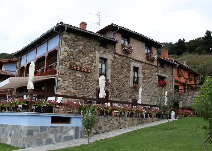 Viviendas Rurales Pena Sagra