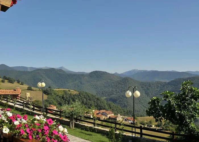 Viviendas Rurales Pena Sagra منزل ريفي *